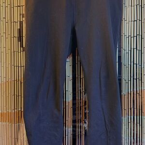 Fabletics Powerhold 7/8th Black Leggings